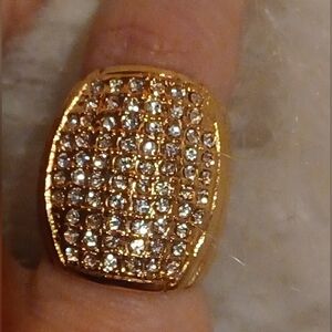 Elegant Rose Gold Women's Ring